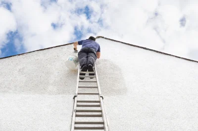 Peinture extérieure à Neuf-Marché — façades et ravalement